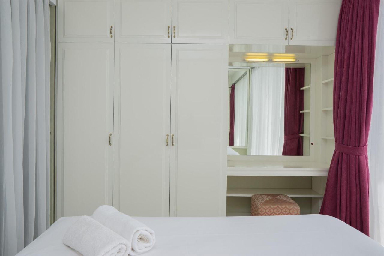 Spacious 1Br Dago Suites Apartment By Travelio バンドゥン エクステリア 写真